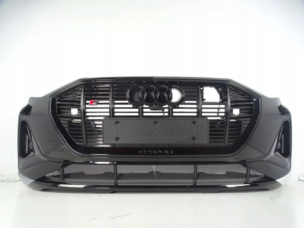 фото №1, Бампер перед передній audi e-tron 4ke s-line