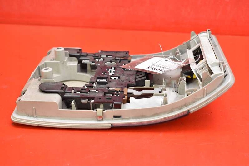 фото №5, Лампа освітлення салону перед 8p0947135 audi a3 8p 03-05