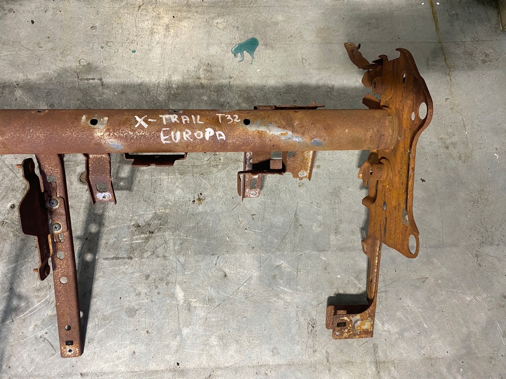 фото №4, Nissan x-trail t32 каркас кронштейн панели консоли