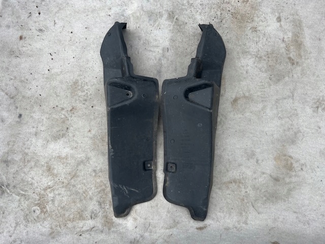 фото №1, Захист крила права ліва перед leon ii fl