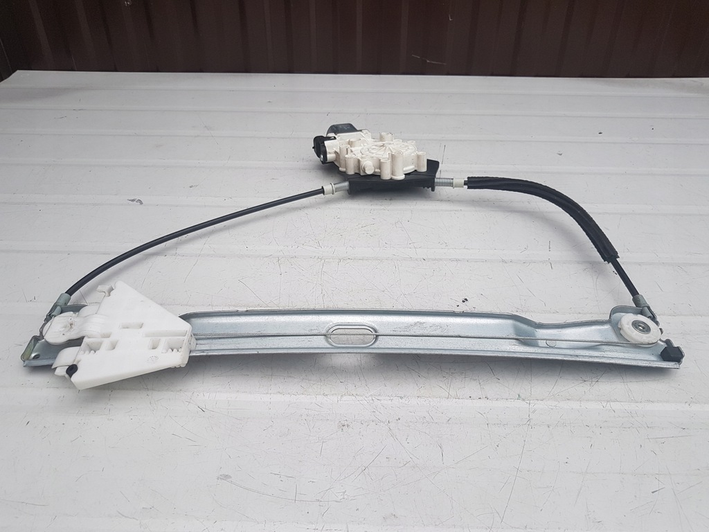 фото №5, Підйомник скло правий задня 0130822208 - colt cz