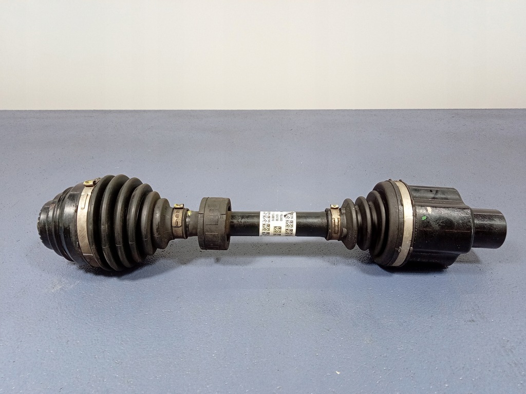 фото №1, Bmw 2 f44 f40 f54 привідний вал права перед 8482646