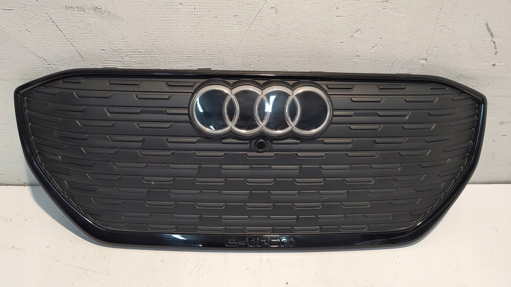 фото №1, Решітка радіатора радіатора решітка радіатора audi q4 e-tron