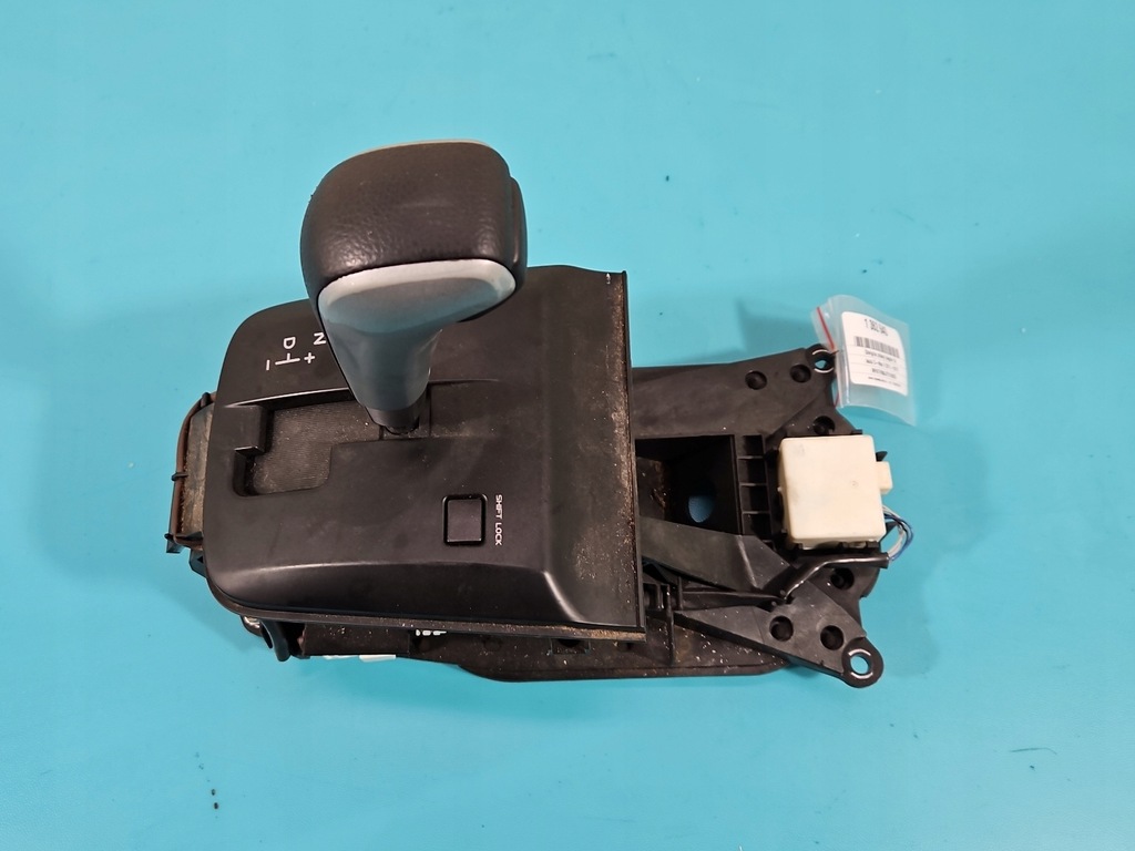 фото №1, Рычаг тросы домкрат d-max ii 2.5 crdi 2011-2019