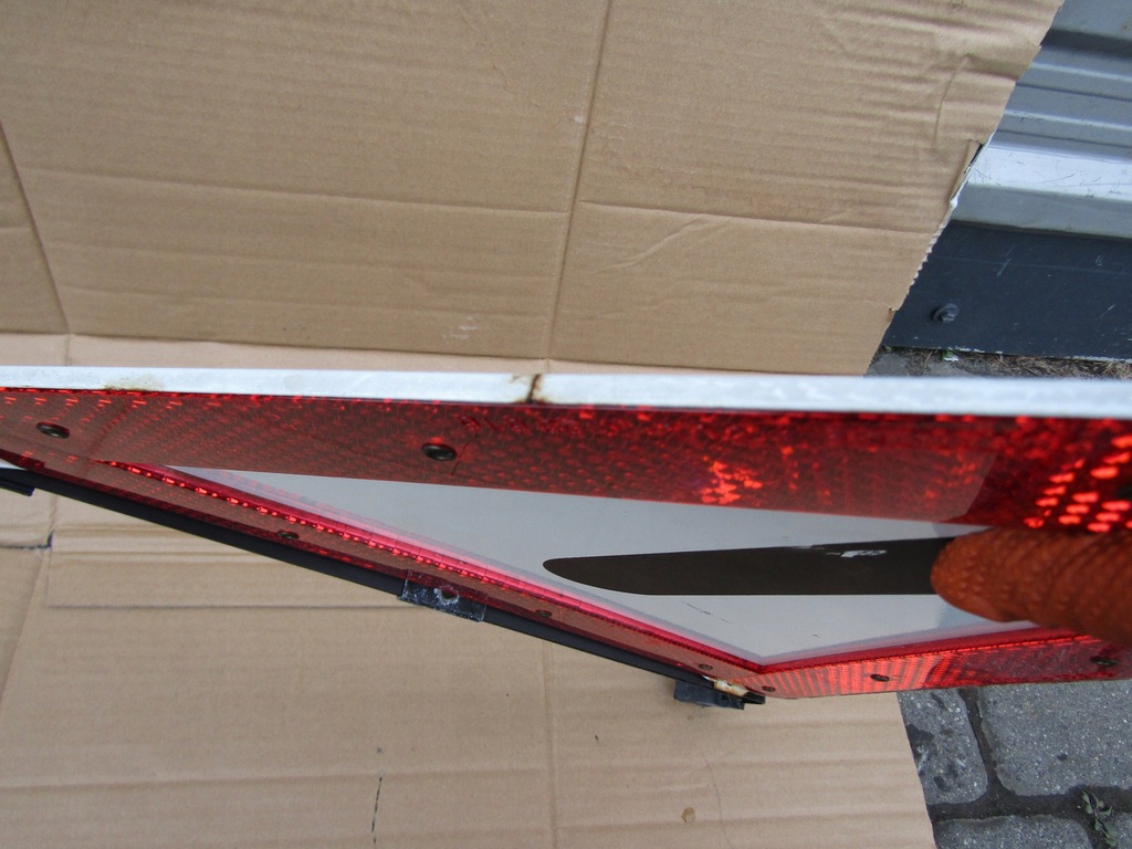 фото №11, +e7 mercedes w124 w201 трикутник попереджувальний sedan coupe