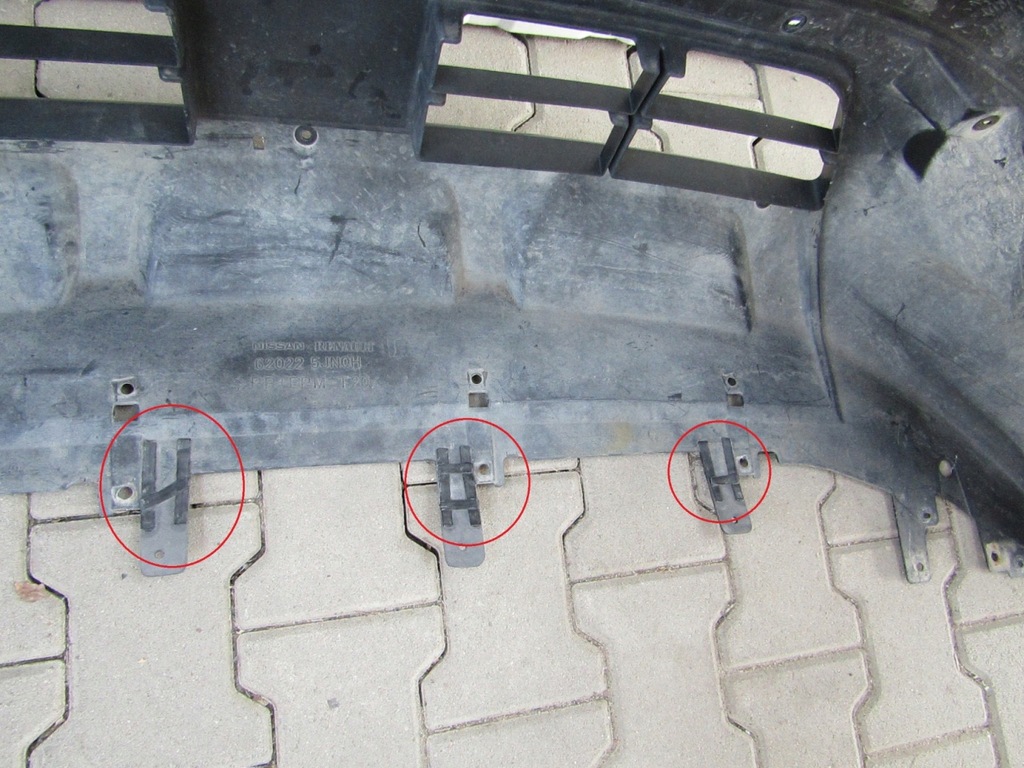 фото №10, Бампер перед передній renault alaskan 16-