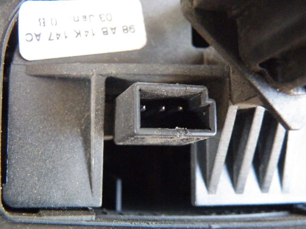 фото №8, Ford mondeo mk3 iii 3 переключатель рычаг pilot радио 98ab14k147ac