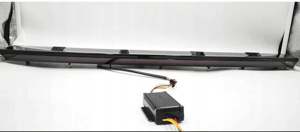 фото №11, Toyota ch-r тюнинг молдинг световая led ledbar задняя свет стоп czarna chr