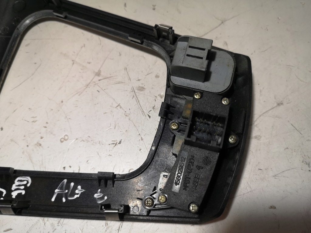 фото №7, Корпус рамка домкрата alfa romeo 156 156033239