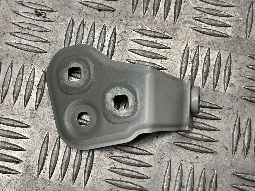 Bmw оригинальный номер 8497743 8497745 8497747 2' g42 кронштейн кронштейн крыла левый комплект с Разборки