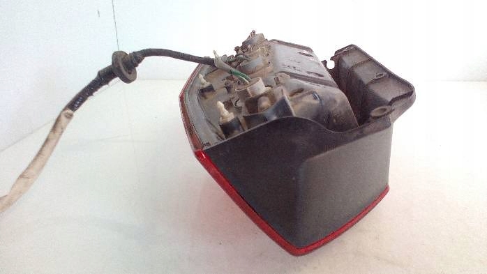 фото №8, Лампа левая задняя mitsubishi space wagon 2000r.