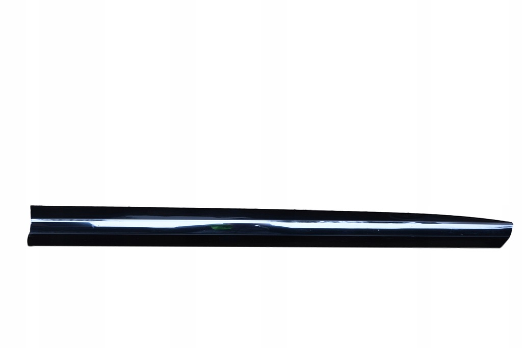 фото №1, Молдинг дверь правый перед lc9x vw arteon 3g8853970