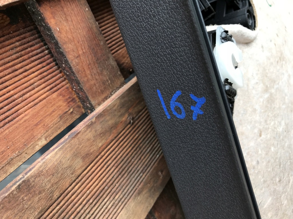 фото №5, Обшивка двері лівий задня vw tiguan 5n0867211