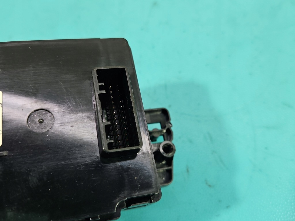 фото №8, Консоль панель обдув renault scenic iii 275109409r