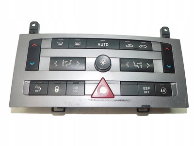 фото №1, Peugeot 407 sw 2004r панель кондиционера