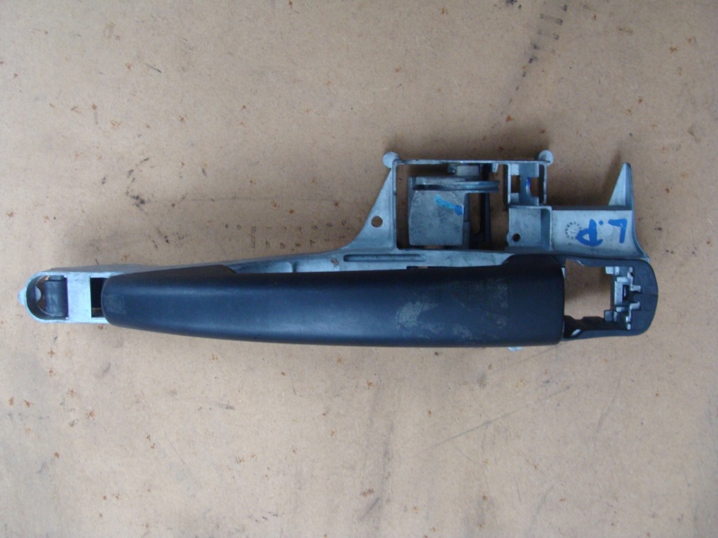 фото №1, Ручка дверь наружная левая левый перед partner ii berlingo ii 08-