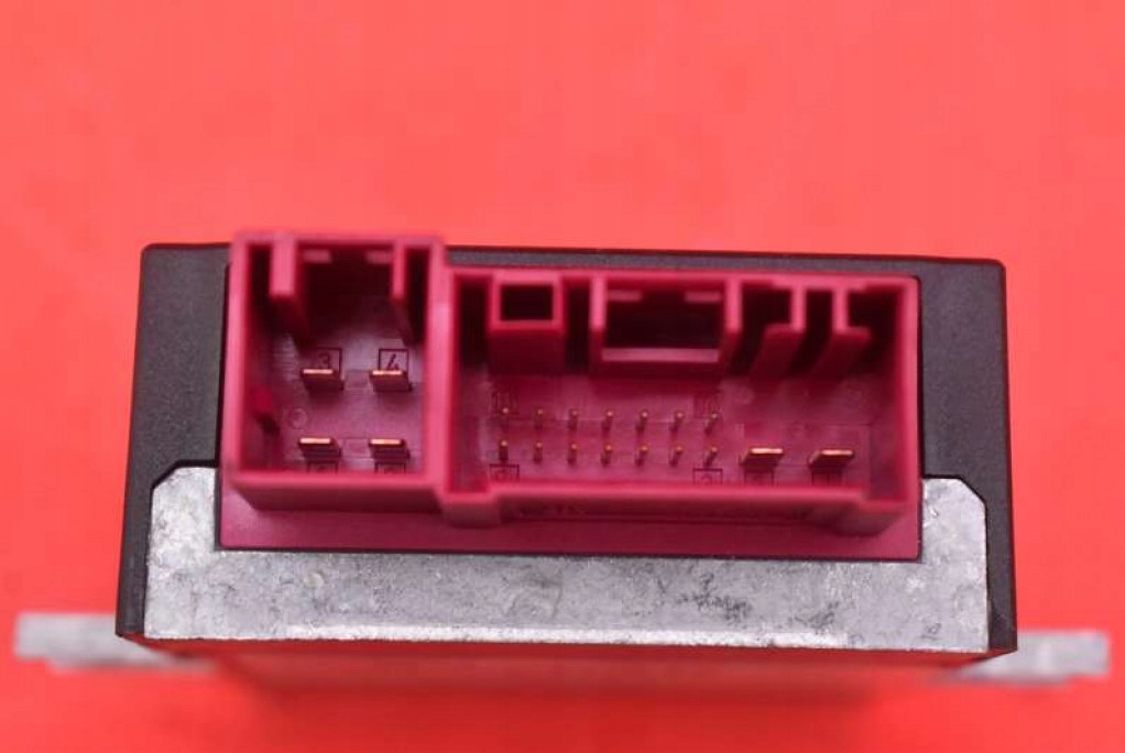 фото №8, Блок управления модуль насоса топлива 7407514 bmw f30 f31 2.0 d 184 km 11-16