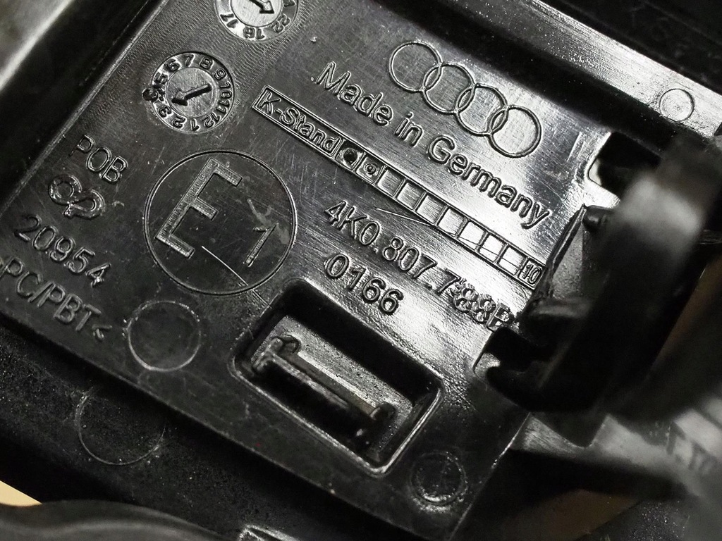 фото №15, Audi a6 c8 2018- заглушка розпилювача права