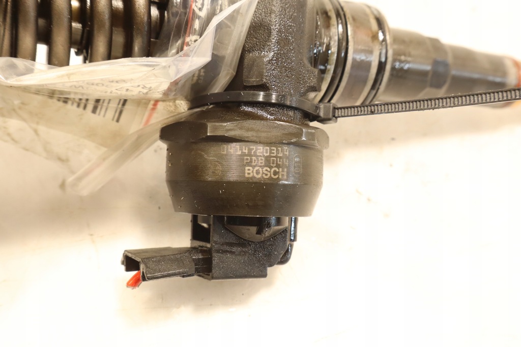 фото №6, Насос-форсунки насос-форсунка skoda roomster 1.4tdi