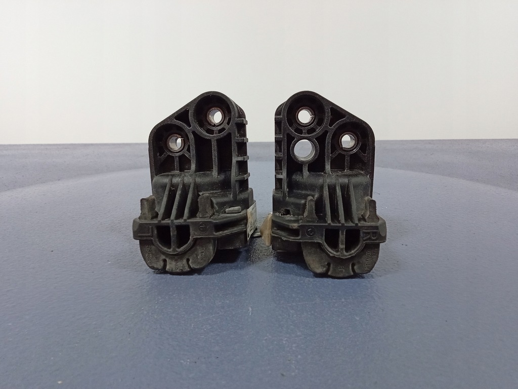 фото №6, Alfa romeo giulia тримачі радіатора wody 2 szt