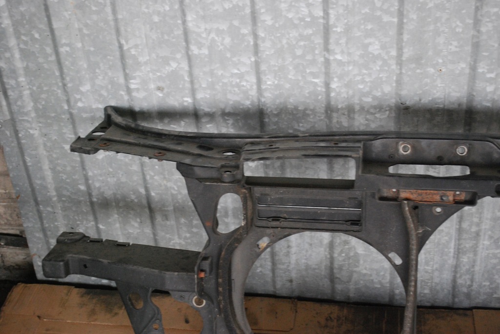 фото №10, Pas передний усилитель audi a6 c5 2.5 4b0805588f