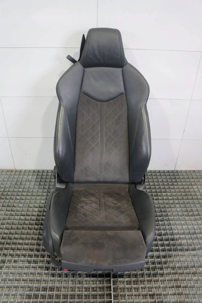 фото №8, Сидіння сидіння заднє сидіння комплект audi tt 8s tts