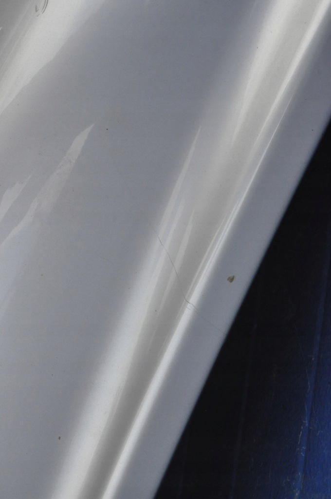 Volvo c3006-09 крило правий перед передній Недорого