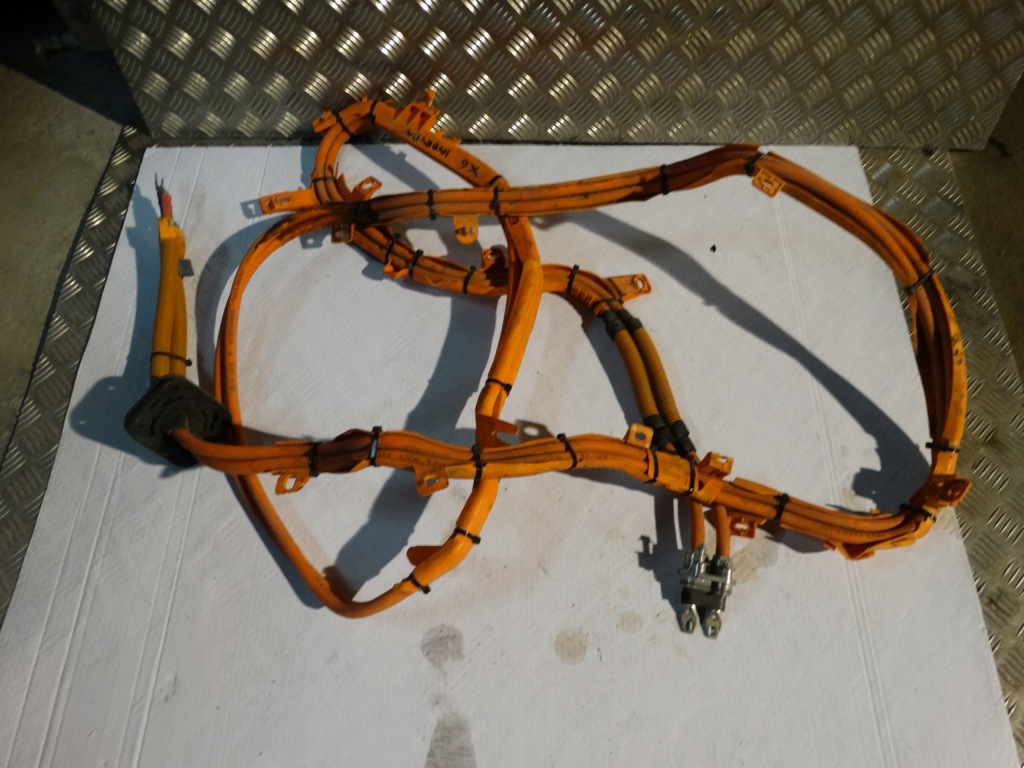 фото №1, Idealny шланг аккумулятор ibs bmw f04 гибрид 1