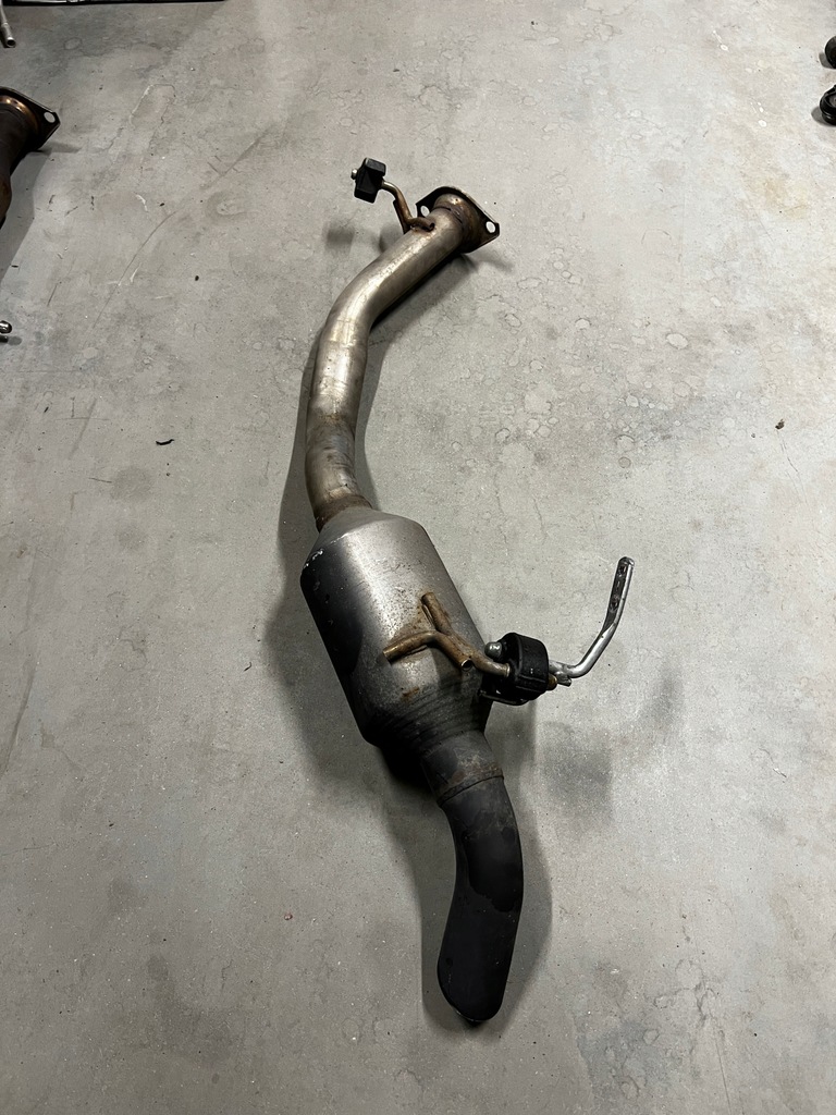 фото №3, Выхлоп конечный гаситель lexus rx 450h iii 3 al10