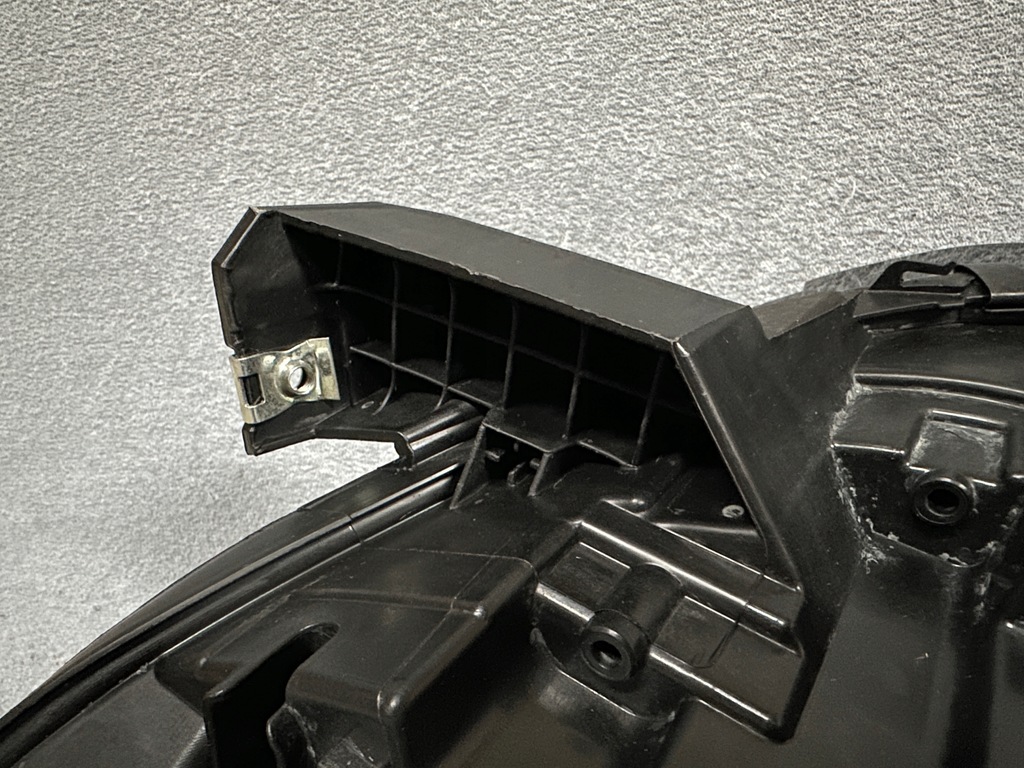 фото №13, Лампа alfa romeo stelvio ксенон led права usa комплектна оригінал