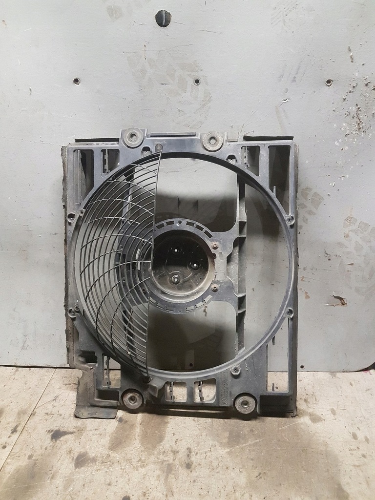 фото №1, Корпус вентилятора радіатора bmw e39