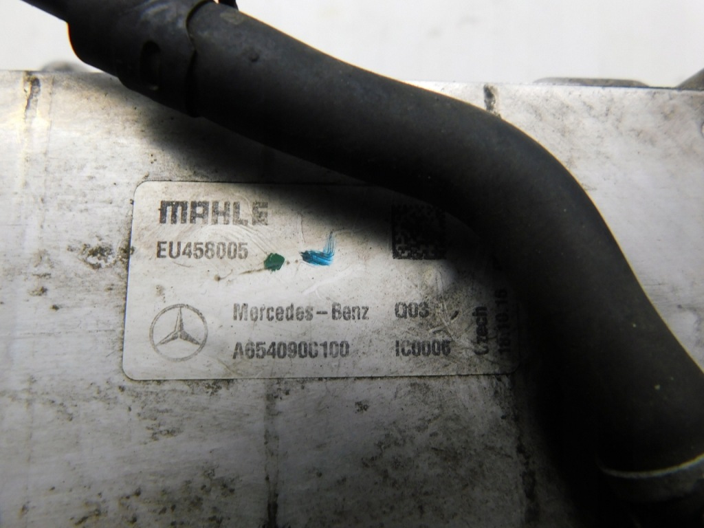 Інтеркулер - mercedes w213 w238 2.0 cdi a6540101004 Оригінал