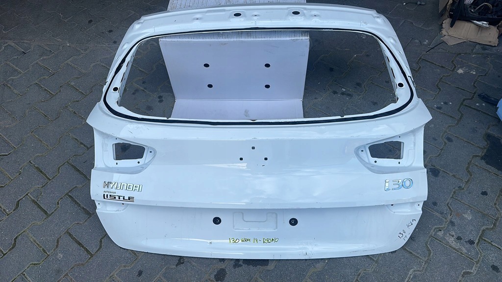 фото №1, Hyundai i30 2017- крышка багажника задняя задняя hb