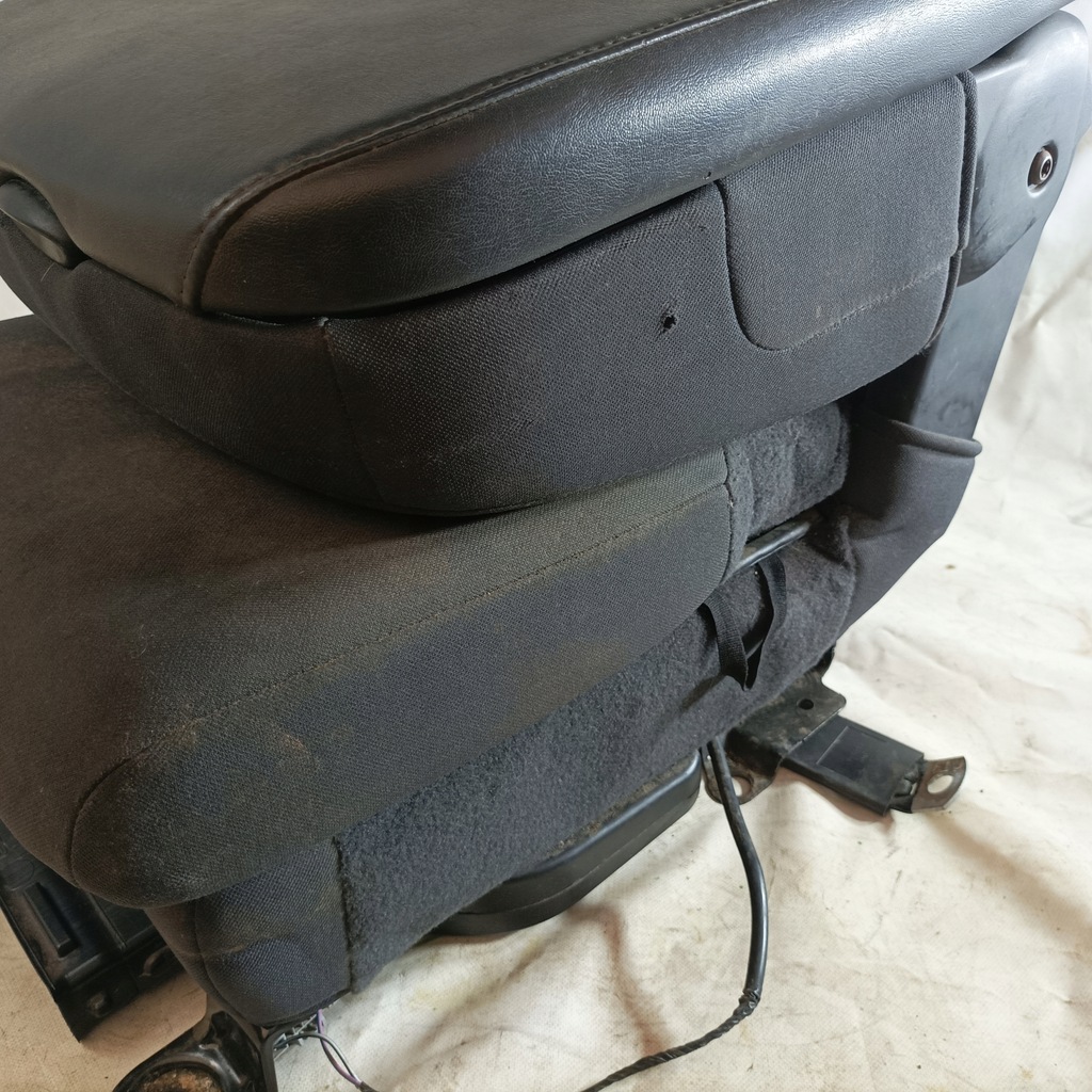 фото №12, Dodge ram 1500 09- сидіння складний підлокітник usa