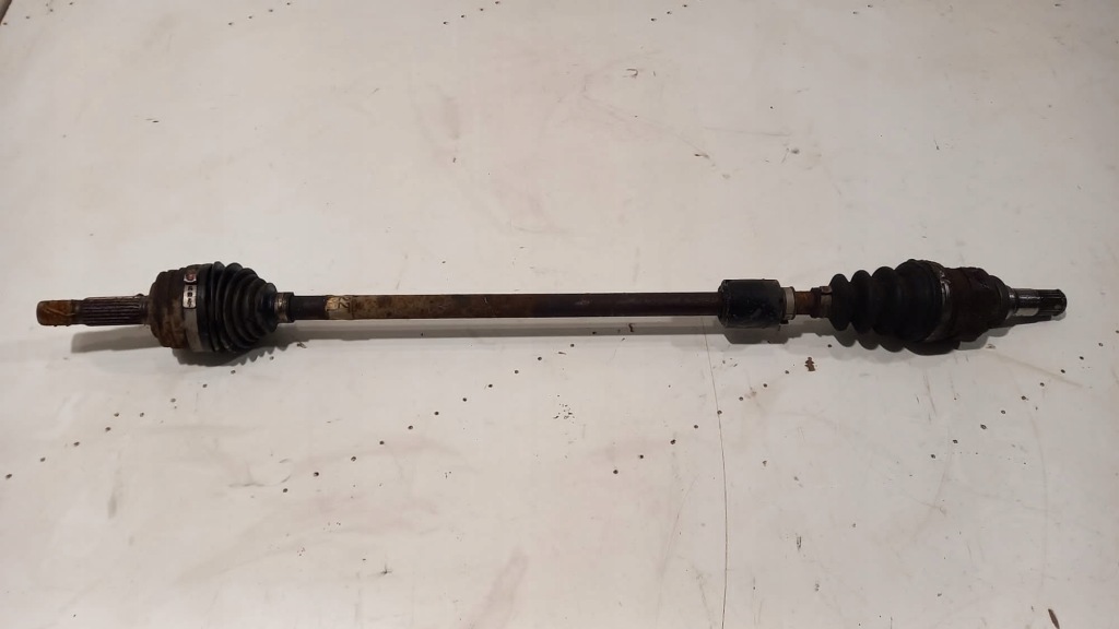 фото №1, Приводной вал шарнир toyota aygo citroen c1 peugeot 107 1.4 hdi 2005-2014 !!!!