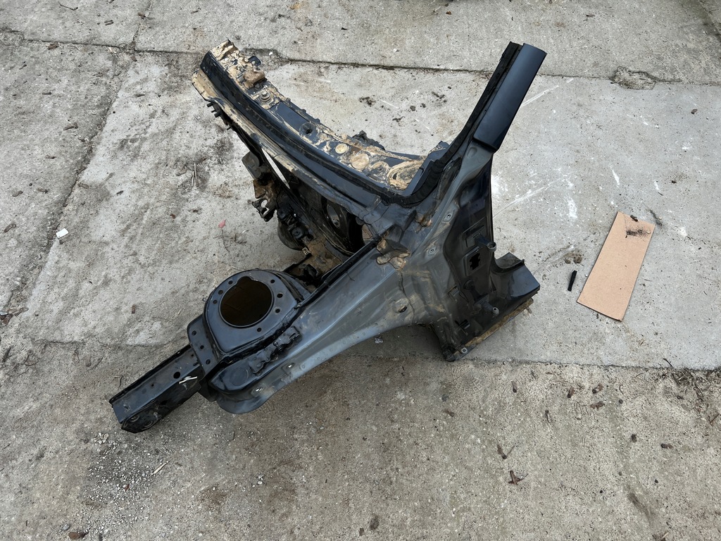 фото №1, Левый перед четверть лонжерон порог блок двигателя подкрылок bmw f40 seria 1