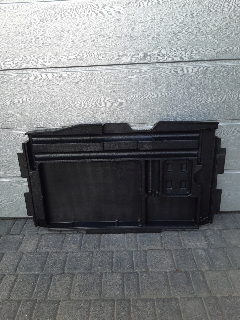 фото №1, Mercedes c klasa 204 lift kombi полка багажника