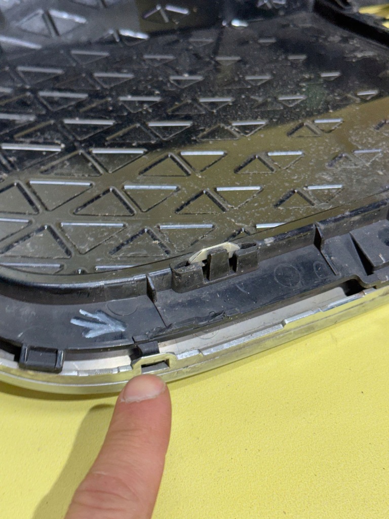 Bmw x1 x2 u12 u11 решётка радиатора решётка радиатора бампера перед 5a7d664 Киев