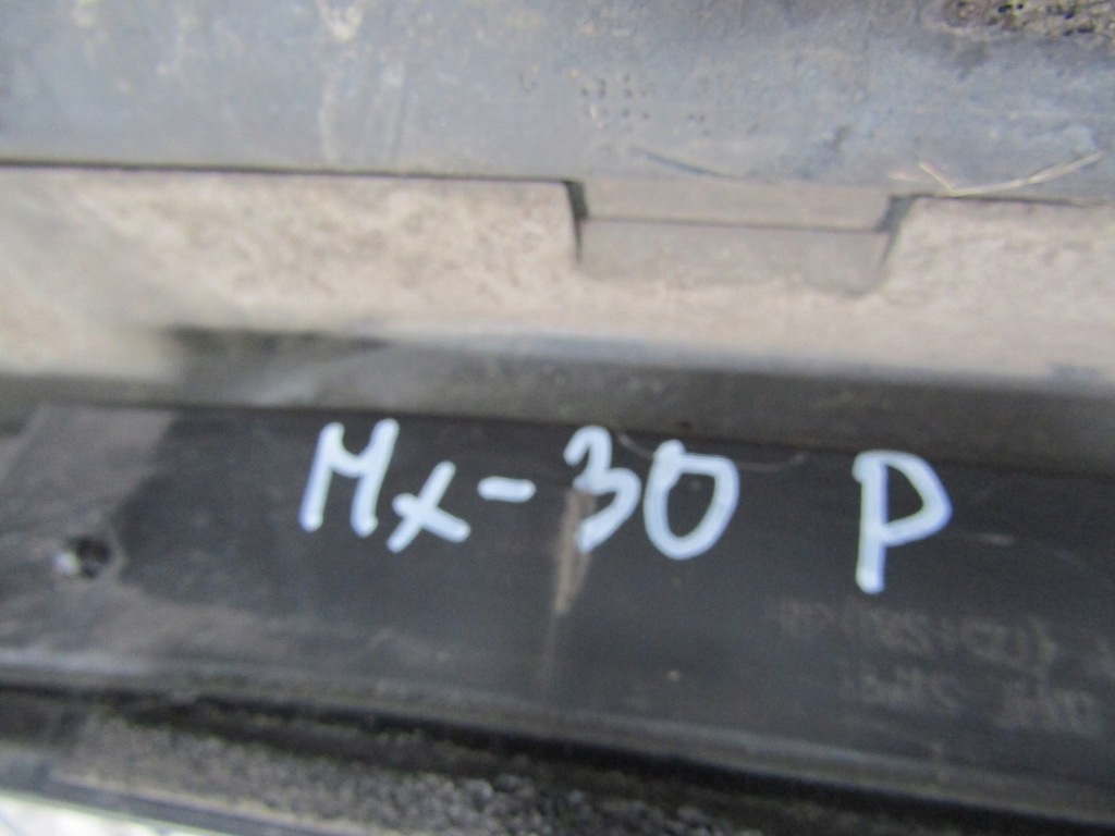 фото №7, Mazda mx-30 21r молдинг поріг права na поріг правий накладка