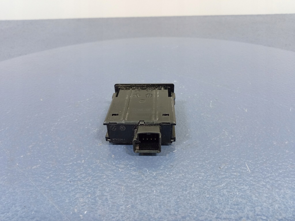 фото №2, Alfa romeo stelvio qv разъём usb