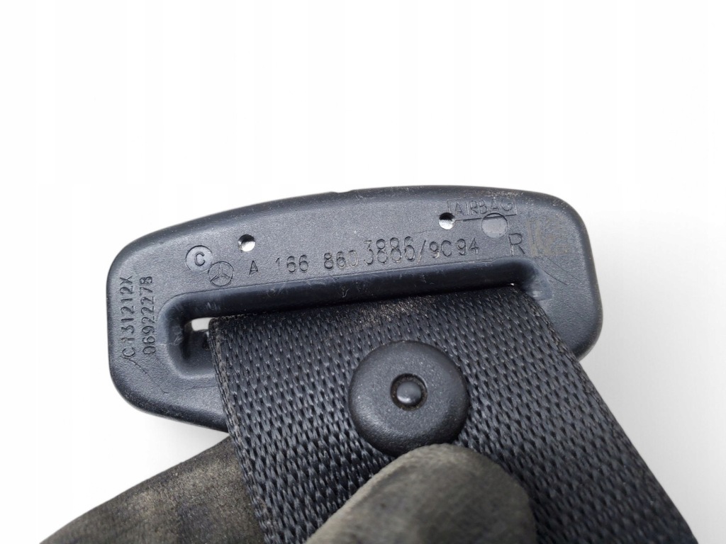 Mercedes-benz gl x166 a1668603886 правая сторона ремни безопасности с Разборки