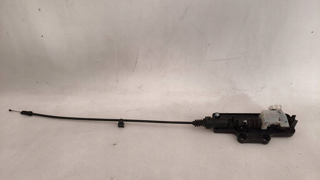 фото №1, Tesla model s замок трос капот 9203-43