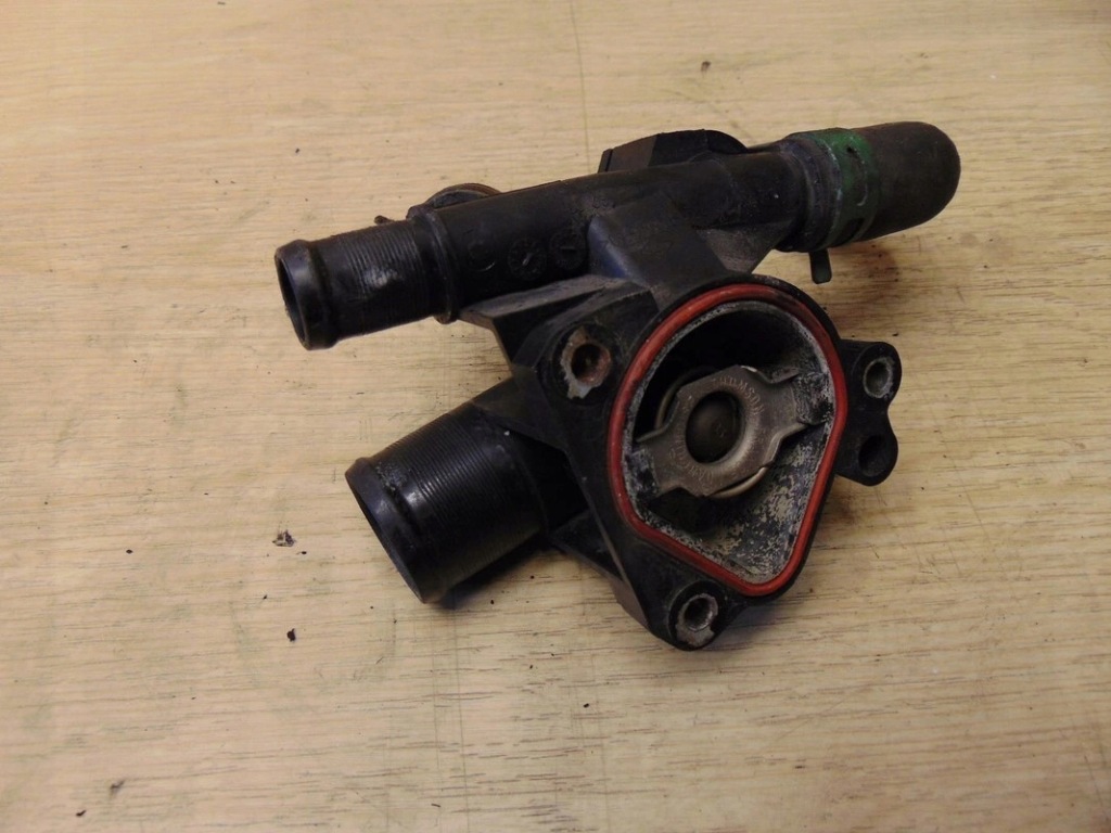 фото №2, Корпус термостата opel vivaro 2.0 cdti dci