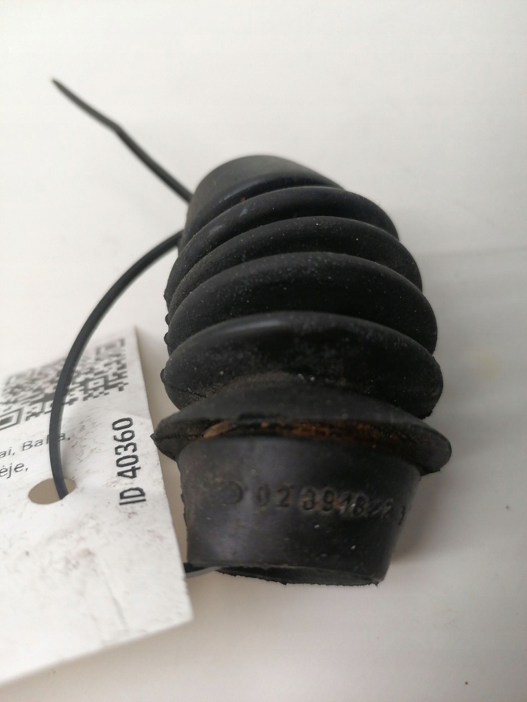 Втулка дверь передних левая сторона mercedes-benz e w123 1268210397 с Разборки