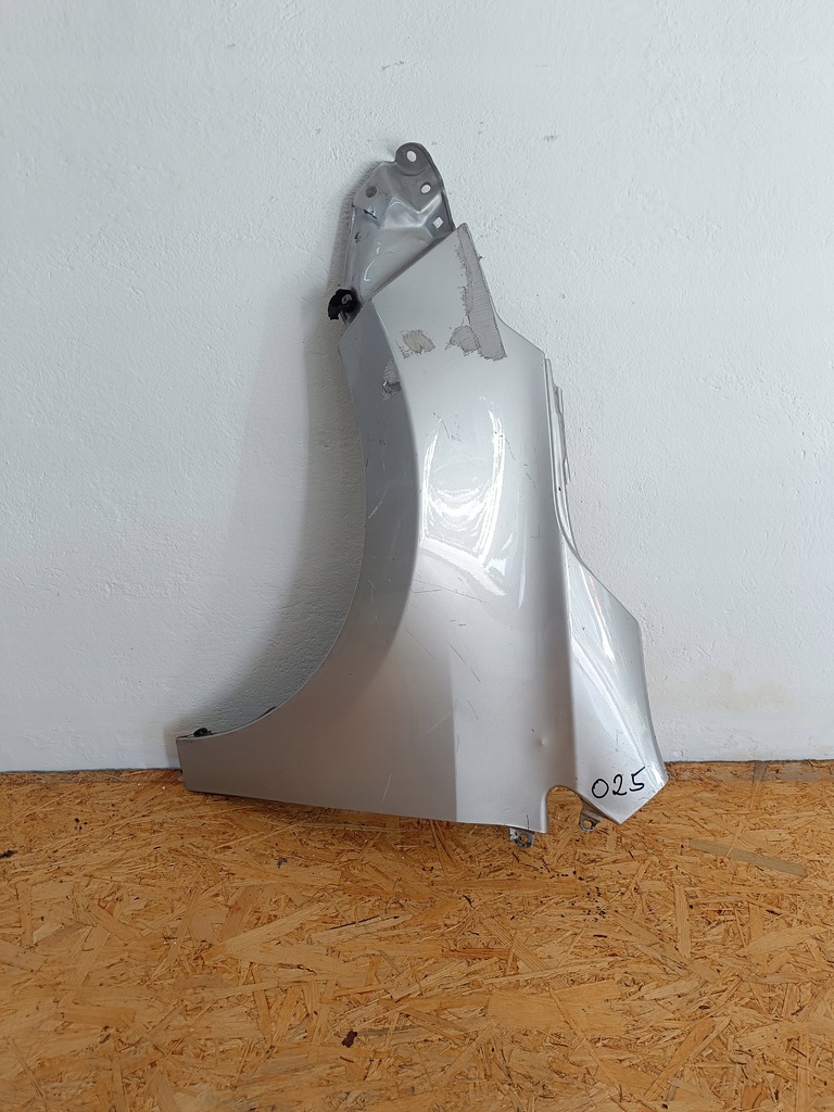 фото №1, Крила 025 лівий toyota corolla e16 2013-2018