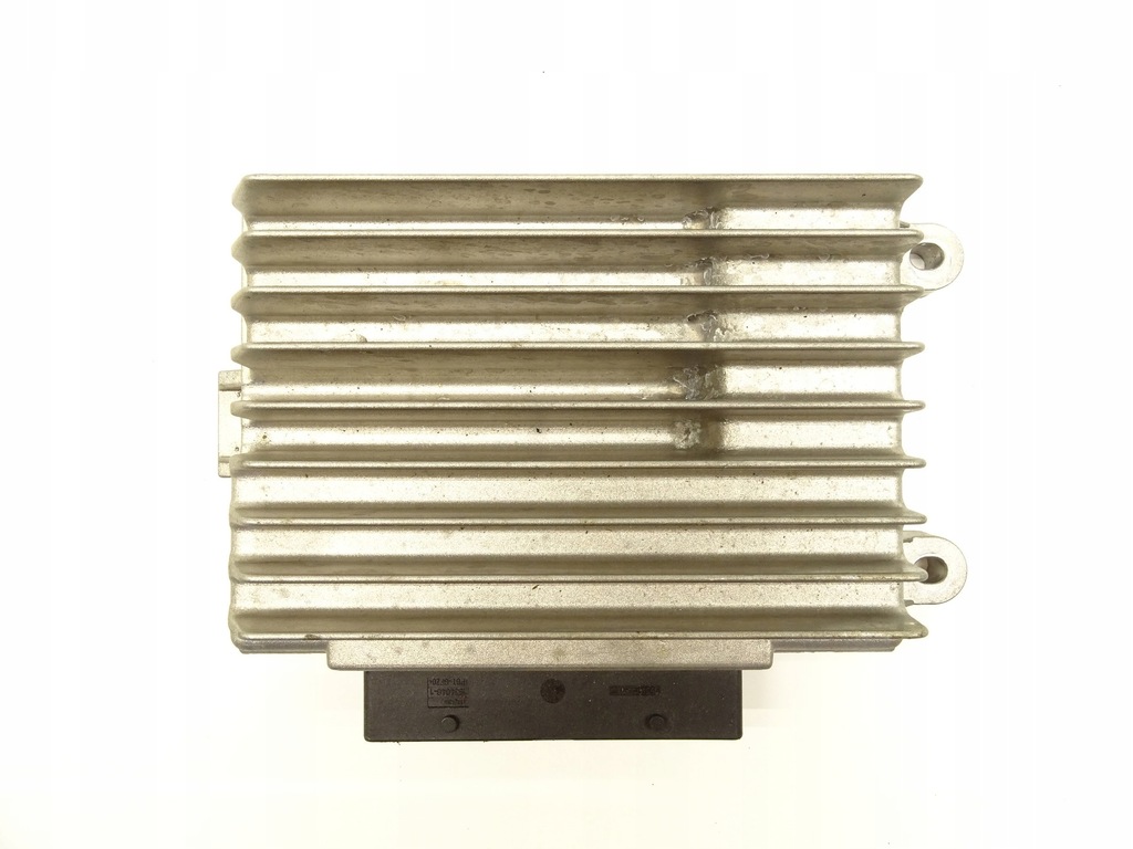 фото №1, Audi tt 8j 06-14 модуль усилитель радио 8j0035223b