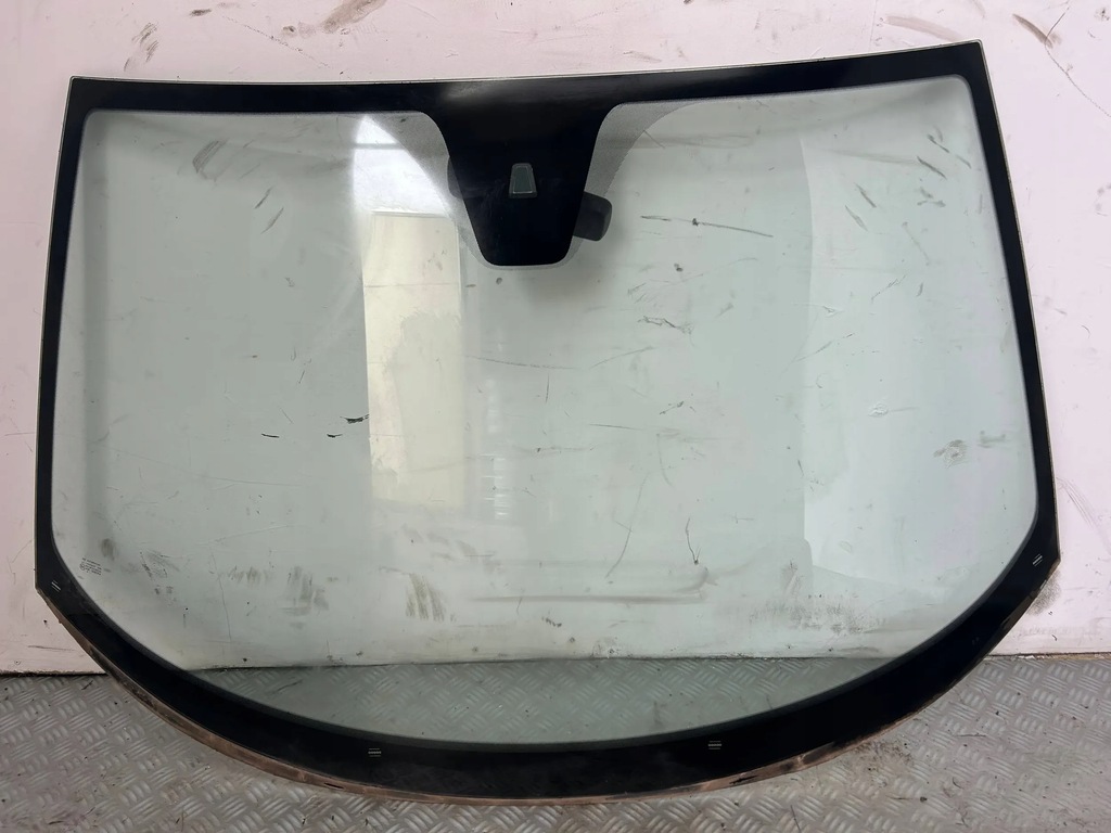 фото №1, Стекло лобовое передняя alfa romeo mito