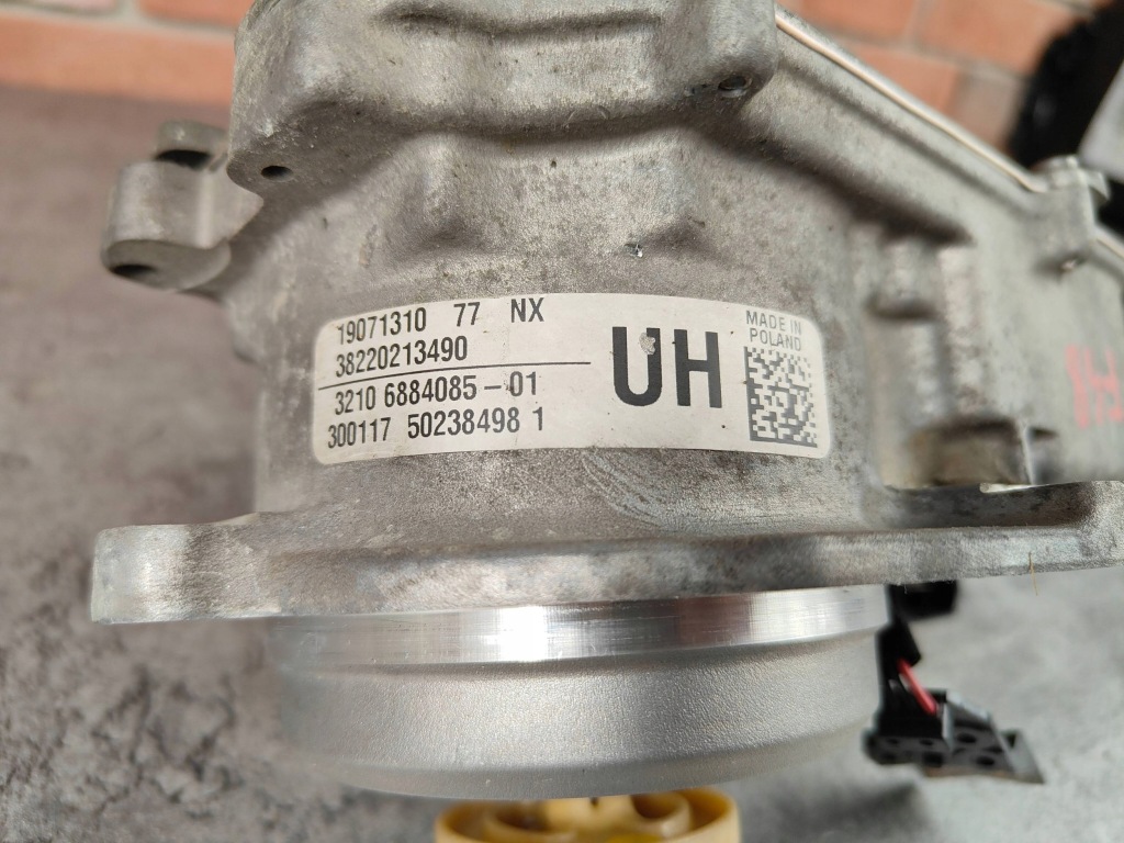 Двигун моторчик рейки рульового управління редуктор 6884085 uh bmw f48 f39 mini f60 Зі Шроту