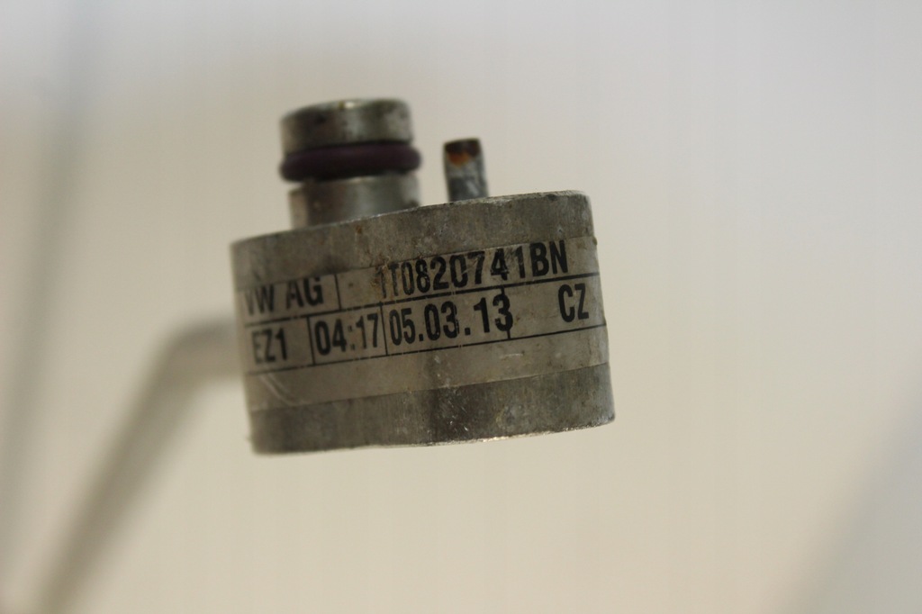 фото №5, Шланг кондиционера vw caddy touran 10-15 tsi