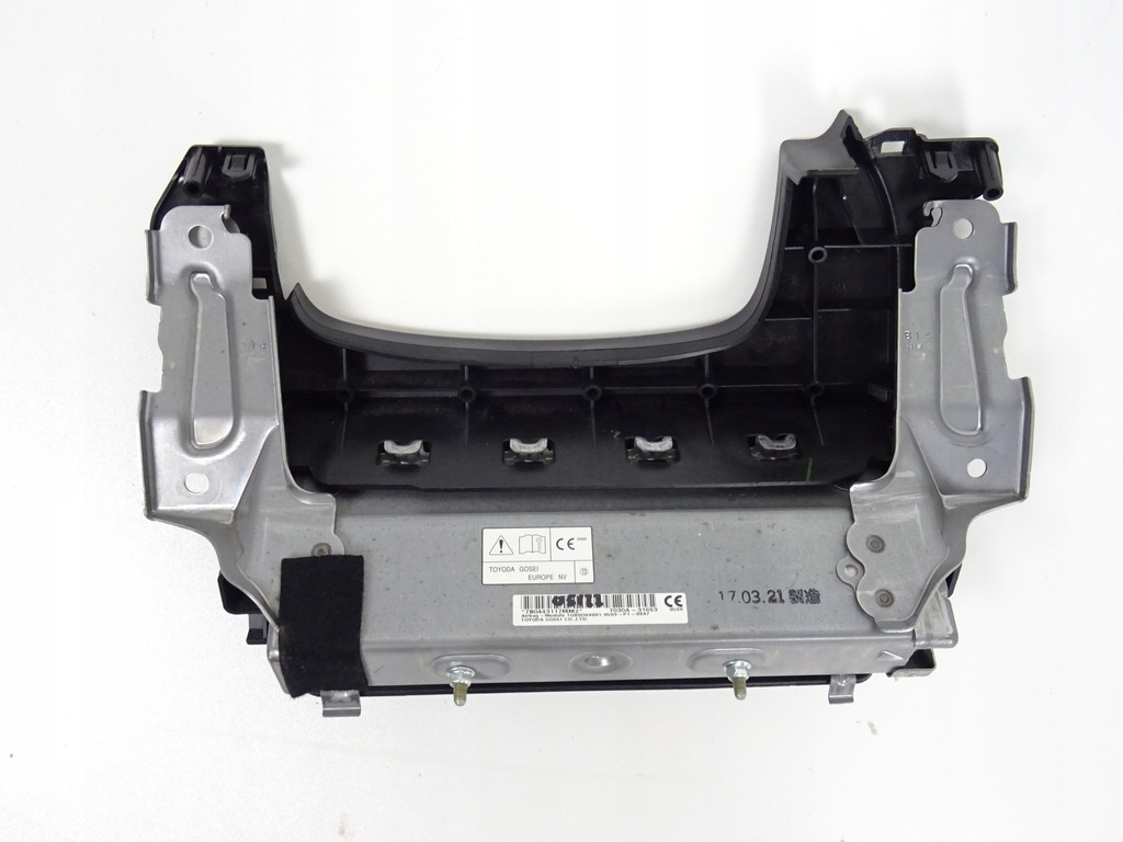 фото №15, Outlander iii lift консоль приборная панель приборная панель подушка безопасности подушки безопасности ремни